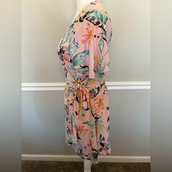 BCBGENERATION Floral Wrap Dress - Picture 7 of 11